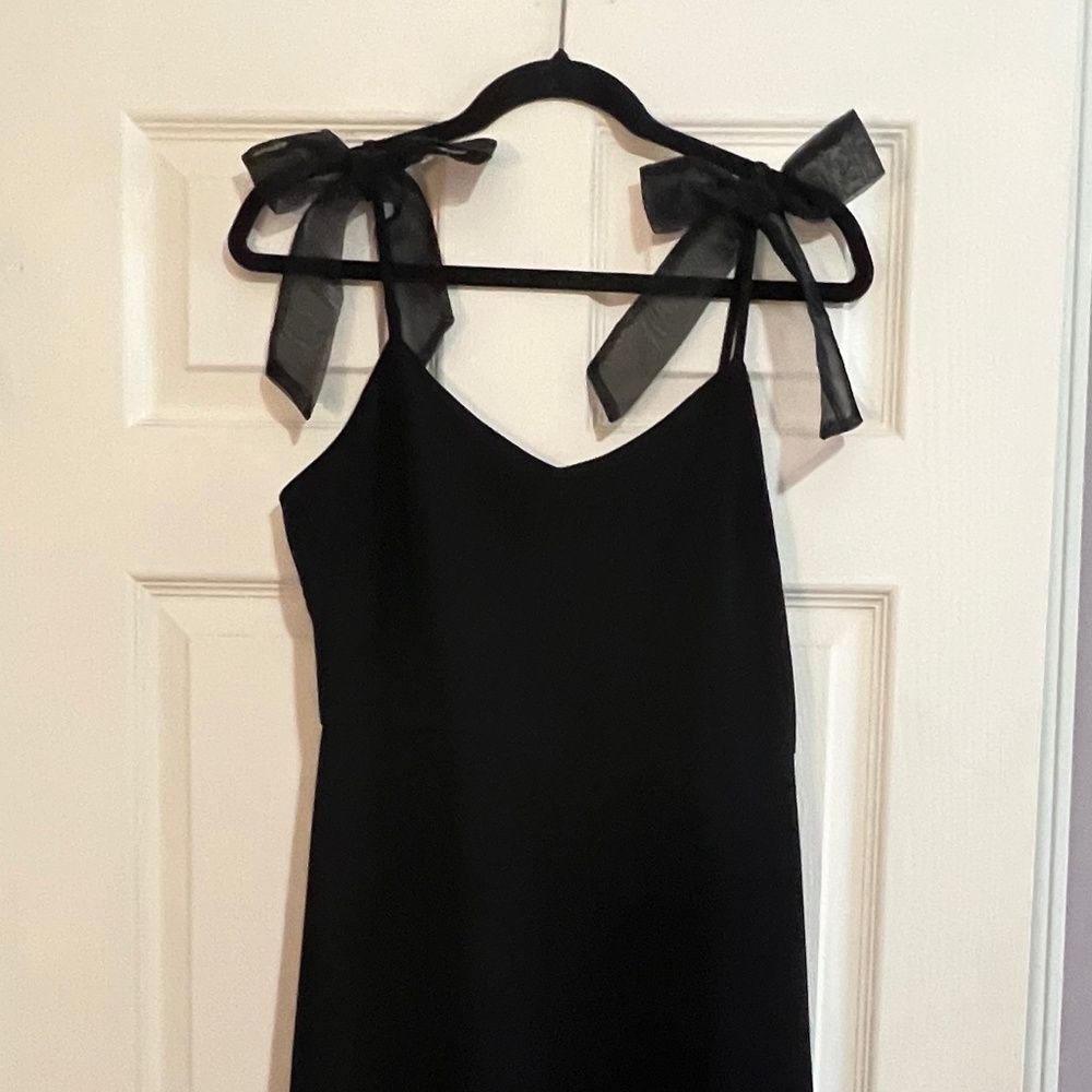 Lulus What a gift bow strap cocktail midi dress
